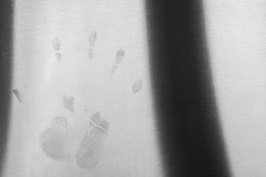 Remove and Prevent Fingerprint Marks on Stainless Steel Surfaces